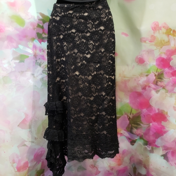 Le Chateau Black Lace Skirt Size M
